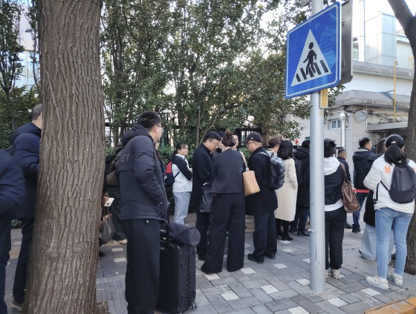 现场直击医保国谈第四天:天价“CAR-T疗法”成为商保协商焦点