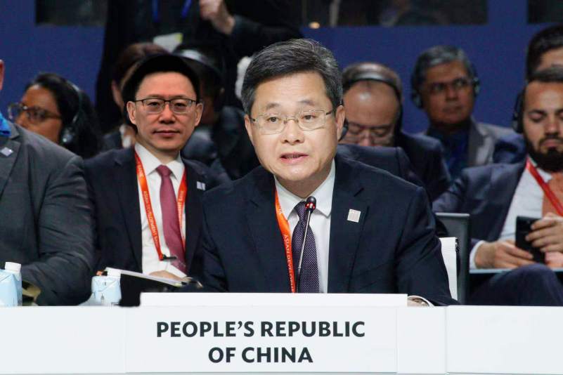蓝佛安：中国将采取更加积极有为的宏观政策 有信心实现2025年的5%左右增长目标