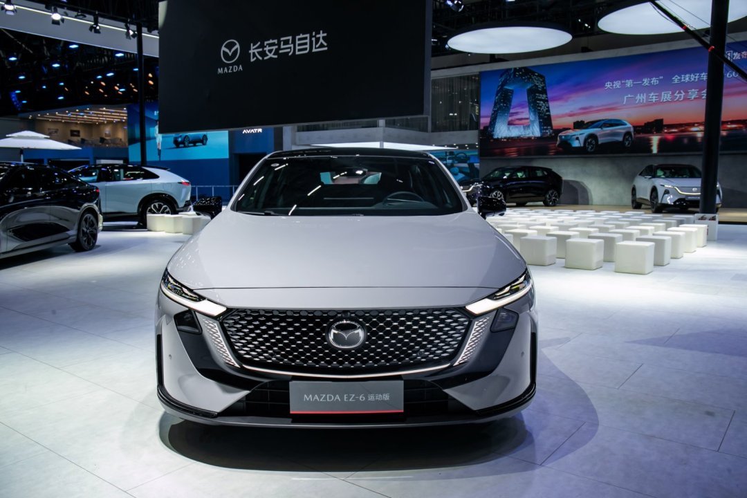 EZ-60领衔亮相广州车展 长安马自达秀新能源矩阵