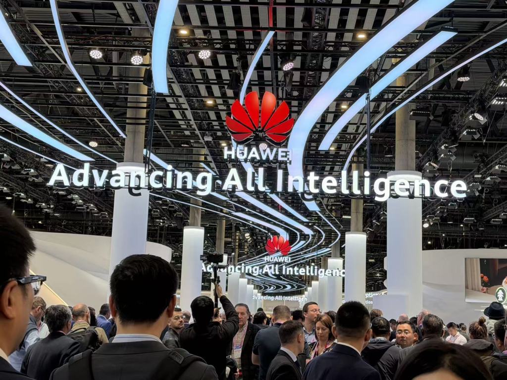 MWC26首日:AI重构智能网络底座 厂商6G卡位抢跑