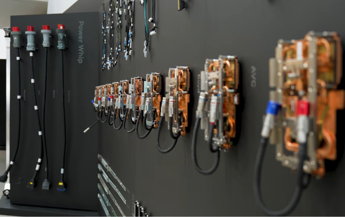 英伟达大秀下一代AI系统Vera Rubin内部细节 每瓦性能提高10倍